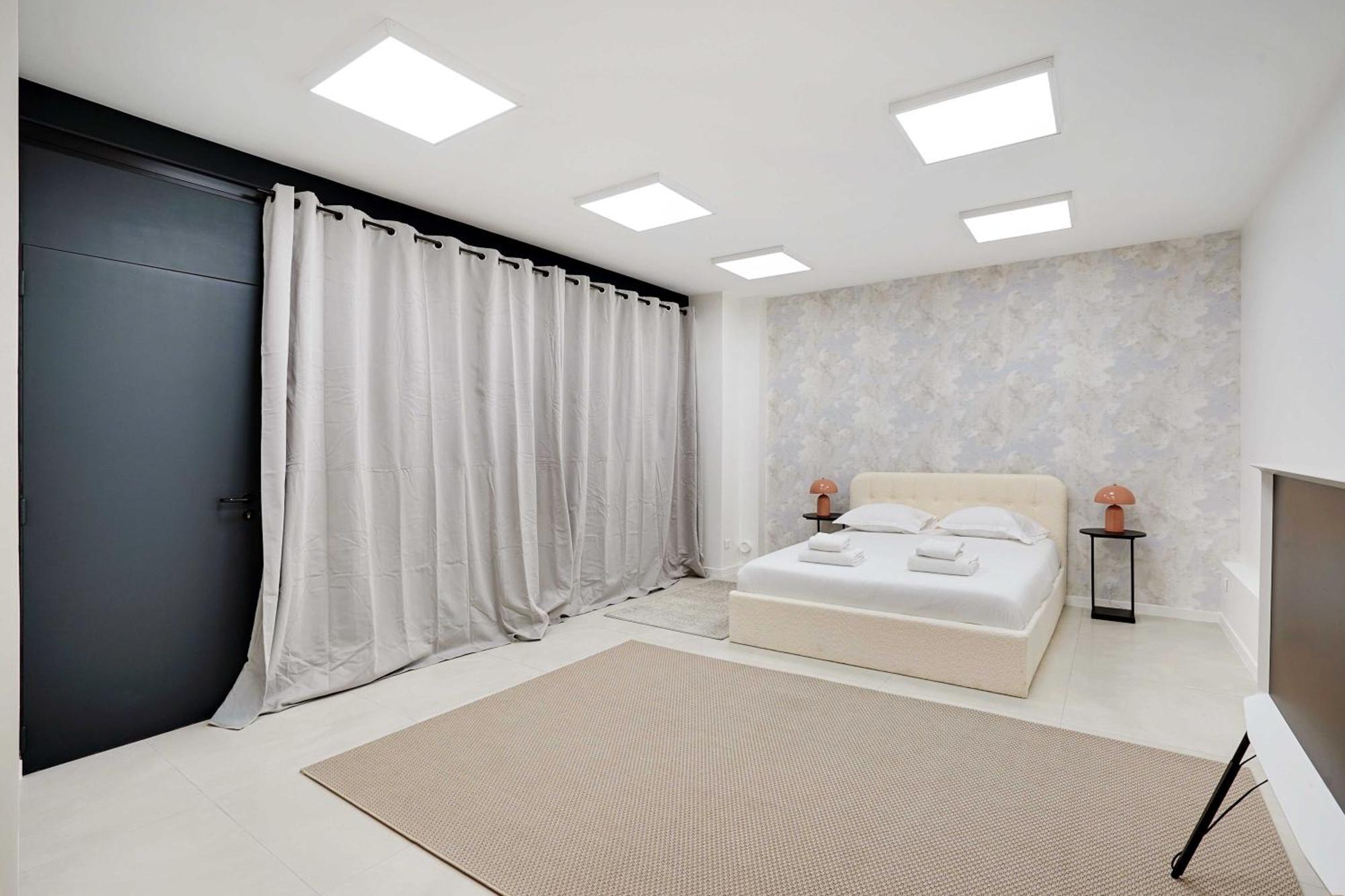 Magnificent - 2bd 6p - Belleville Apartment *
